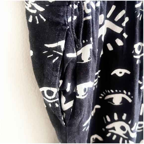 World Market Evil Eye Print Jumpsuit Size Large/XL Cotton Linen Blend Pockets - Picture 7 of 11